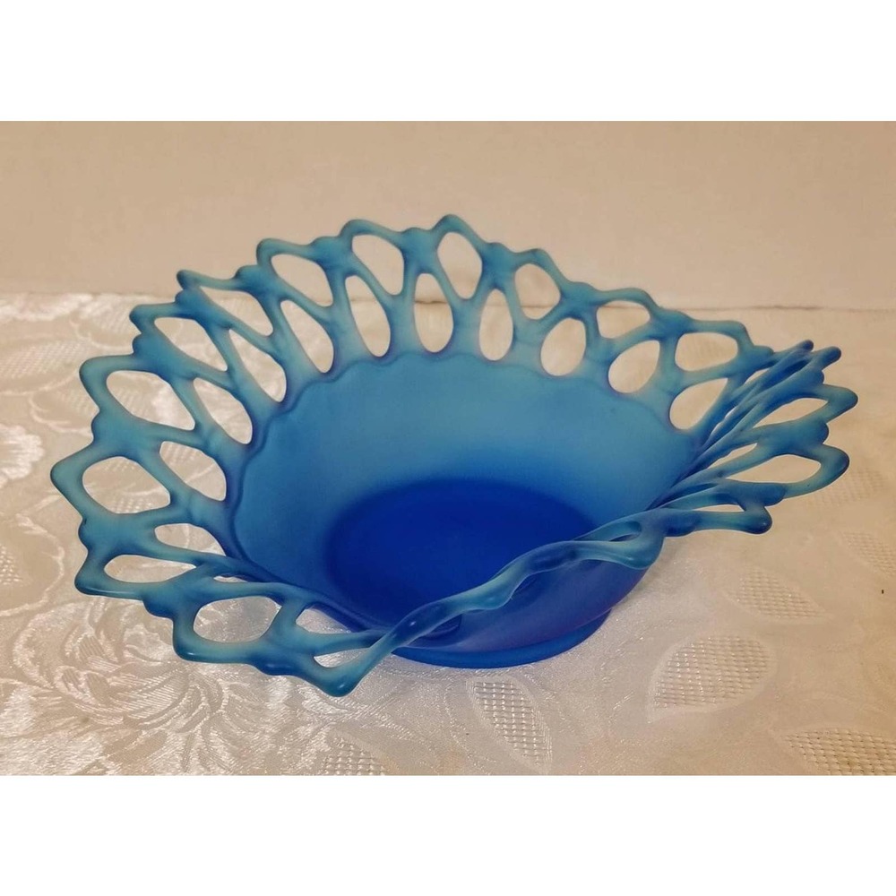 Westmoreland Blue Satin Mist Glass Doric Lace Banana Bowl # DO-19